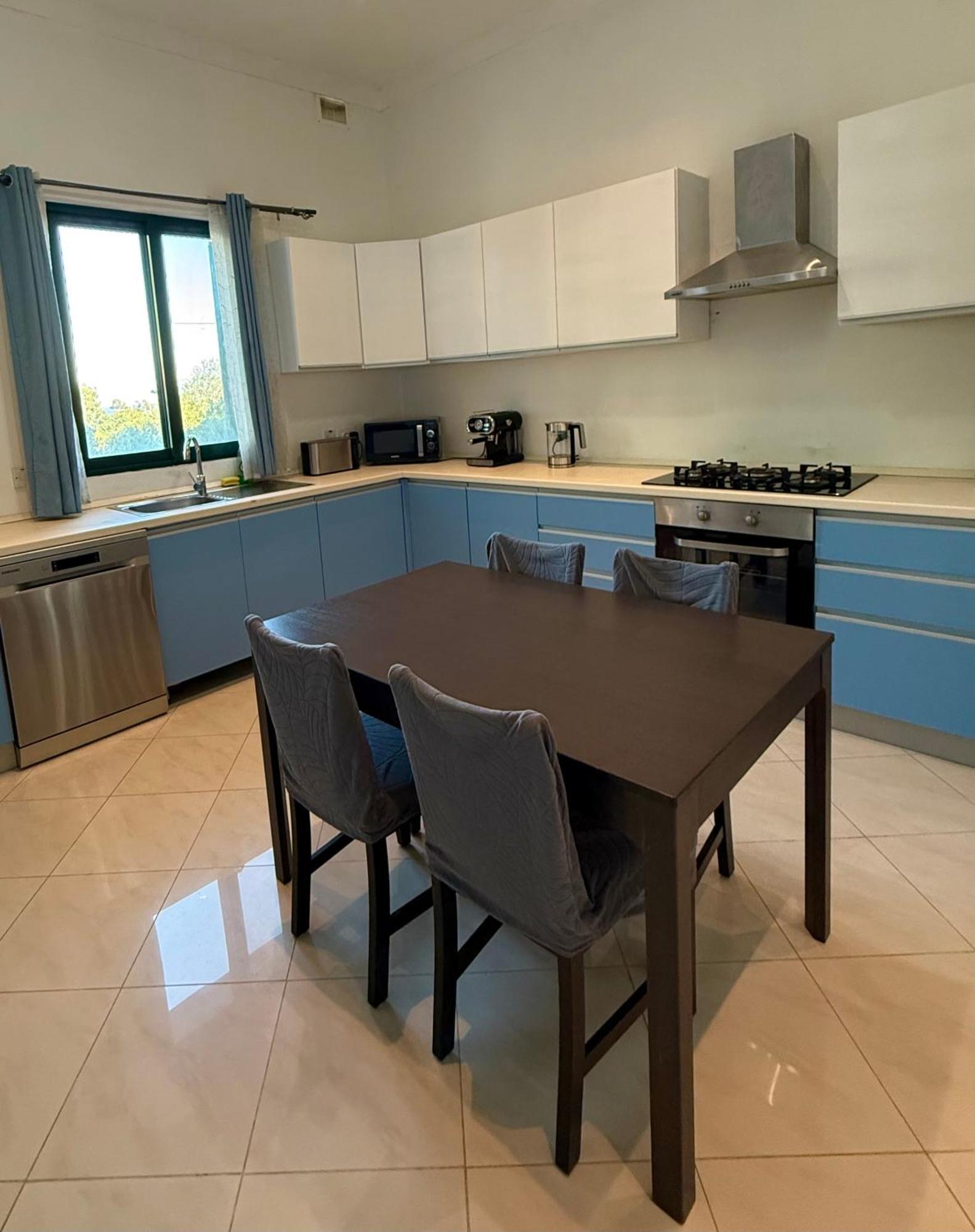 Pembroke Parkside Maisonette Ngoại thất bức ảnh